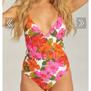 COPY - Show Me Your Mumu One Piece